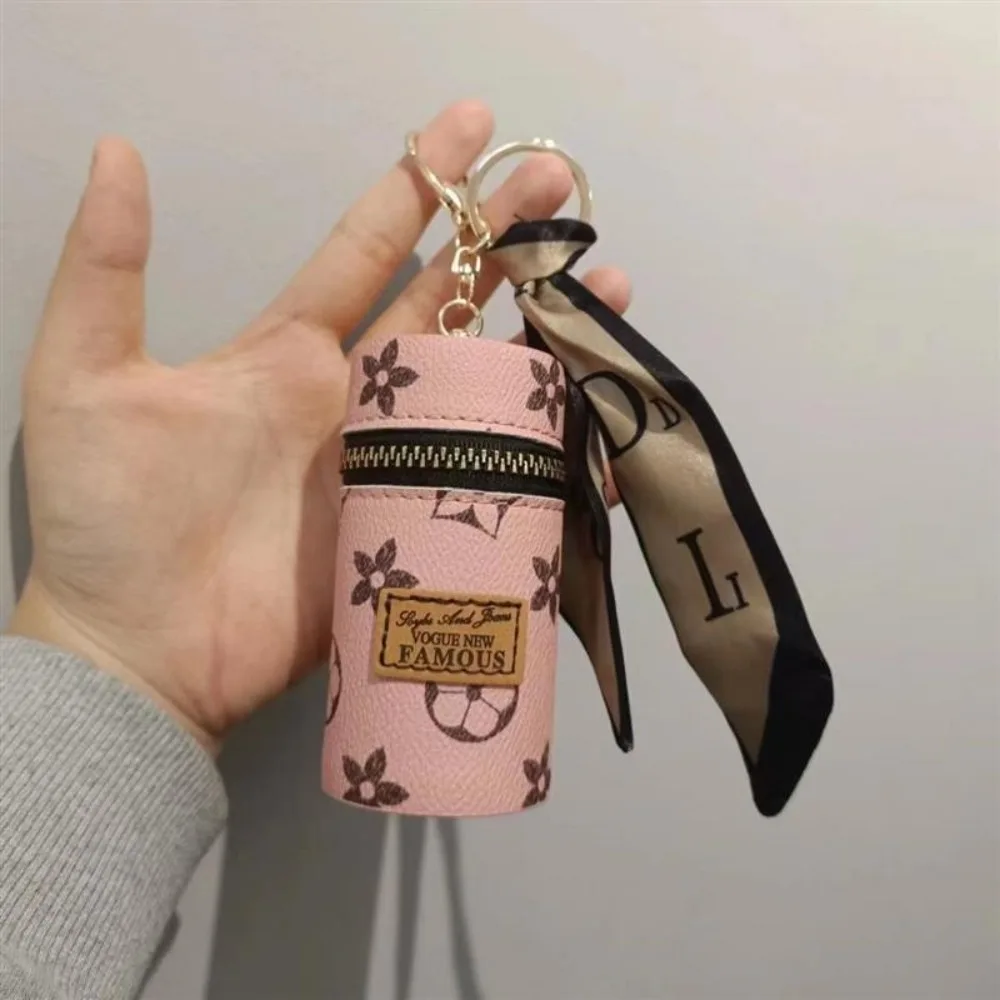 Monogram Keychain Leather - Roze bloemenmonogram print cilindrische mini lippenstift