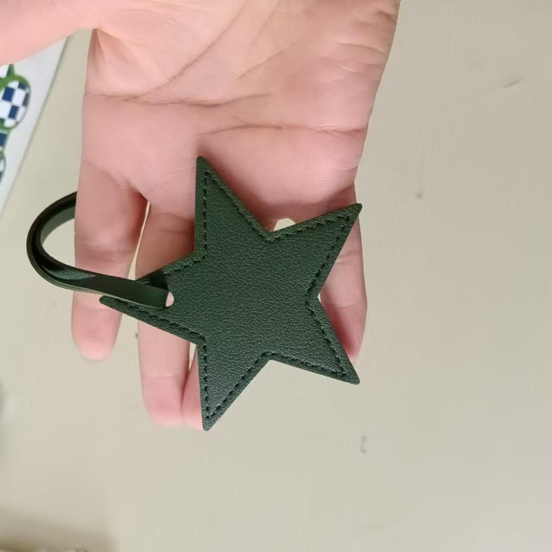 Gratis initialen vijfpuntige s - Monogram Keychain Leather recensie en prijs